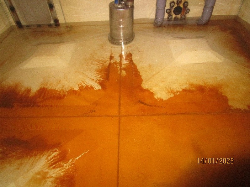 Second Dirty Water Tank Before Cleaning